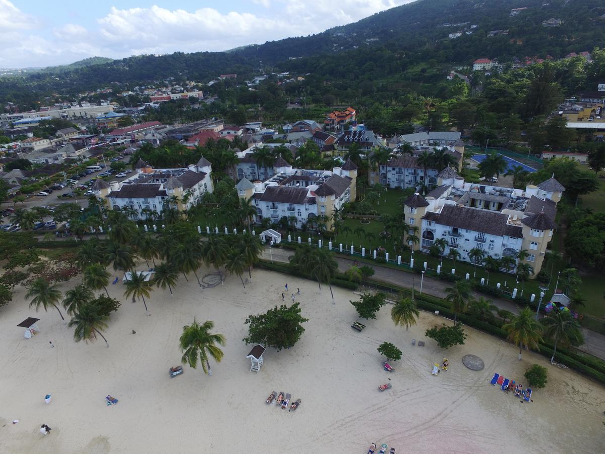 Sandcastles Beach Resort オーチョ・リオス エクステリア 写真